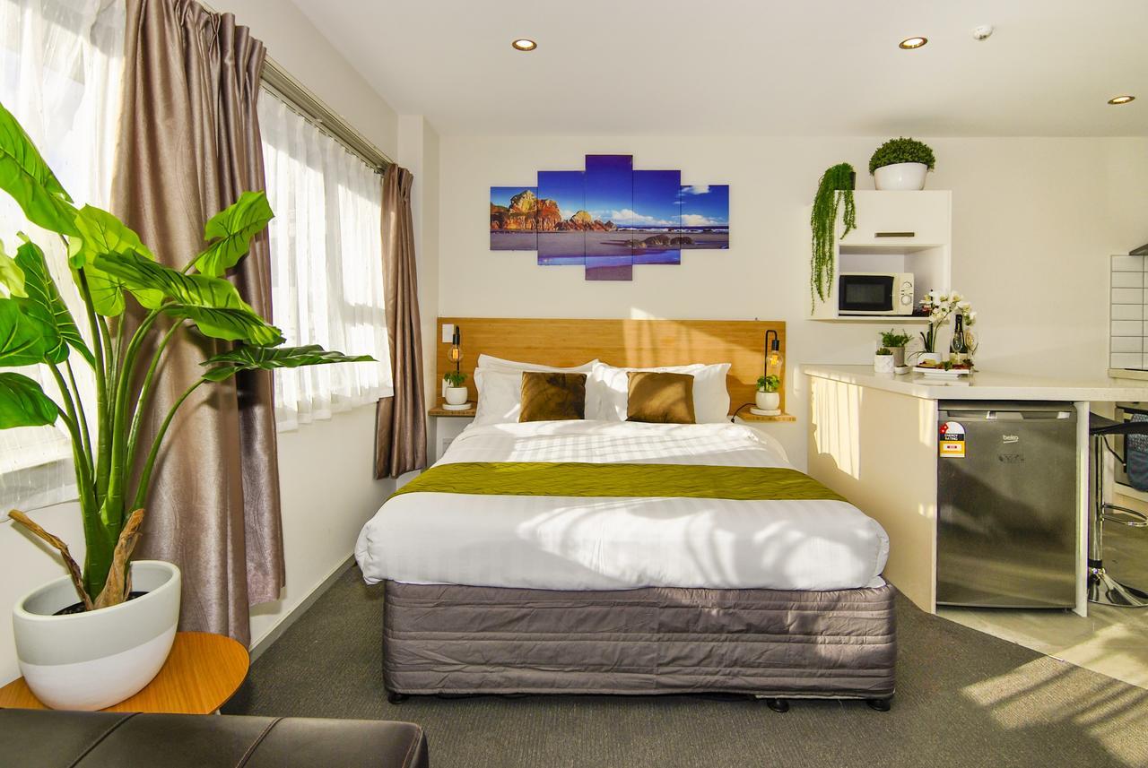 Newlands Court Motel Веллингтон Экстерьер фото